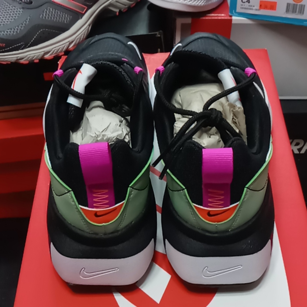 Nike Air Max Verona - Picture 3 of 4
